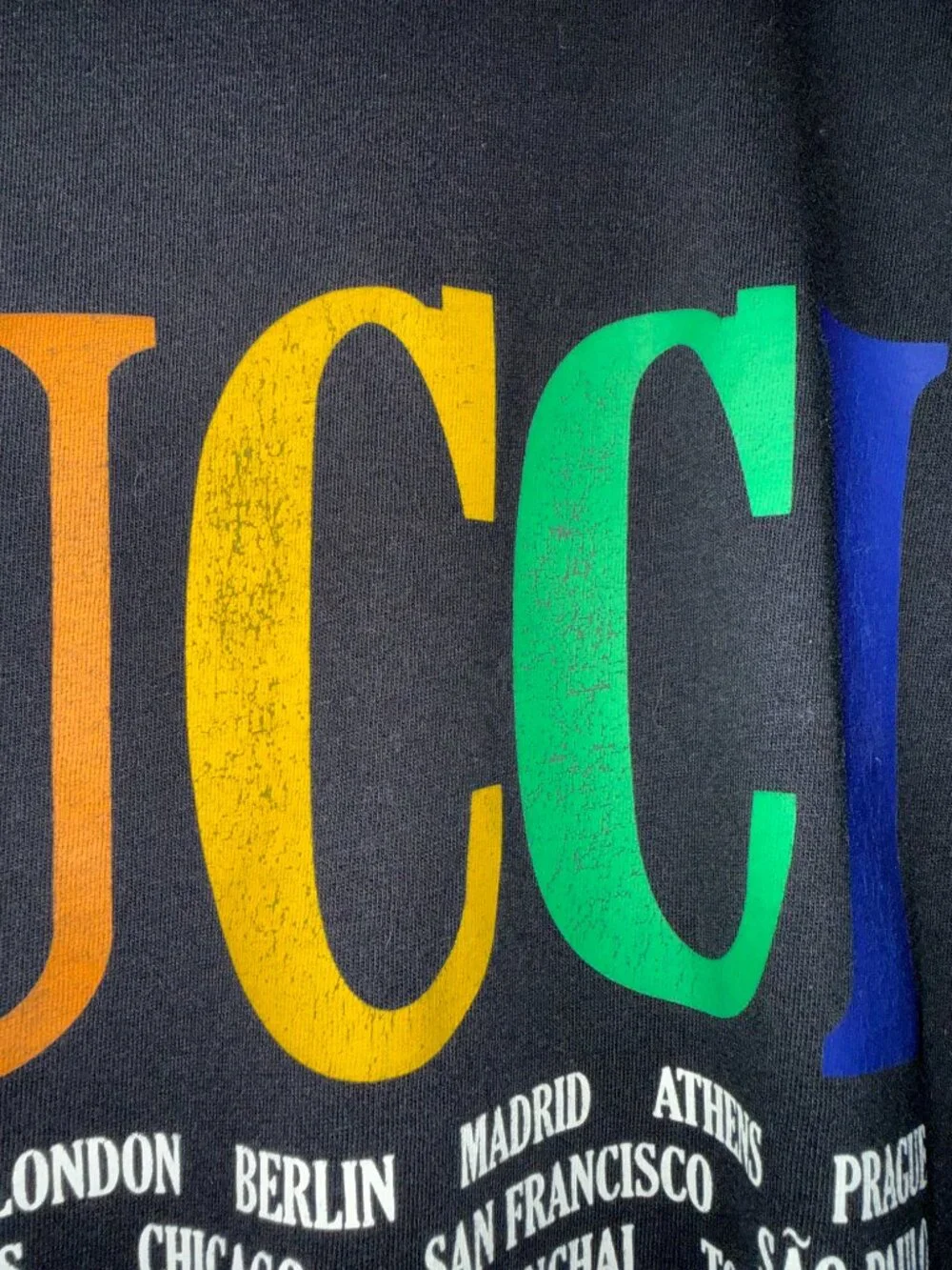 Gucci Graphic Print Tee - Black - Size M